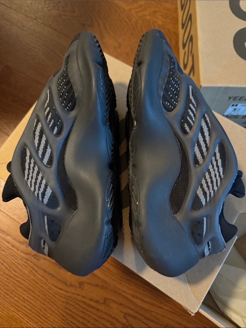 Yeezy Sneakers in Black and Gray - Picture 8 of 10